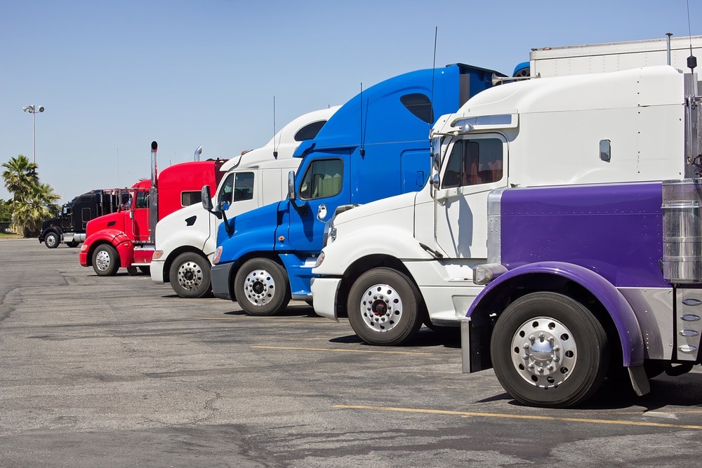 https://canalcartage.com/wp-content/uploads/2019/03/Canal-Cartage-Trucking-Industry-Commercial-Freight-Texas-Houston.jpg